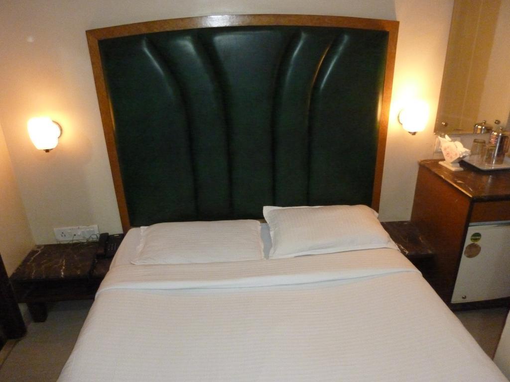 Hotel Park Shilton 뭄바이 외부 사진