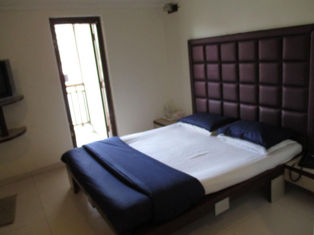 Hotel Park Shilton 뭄바이 외부 사진