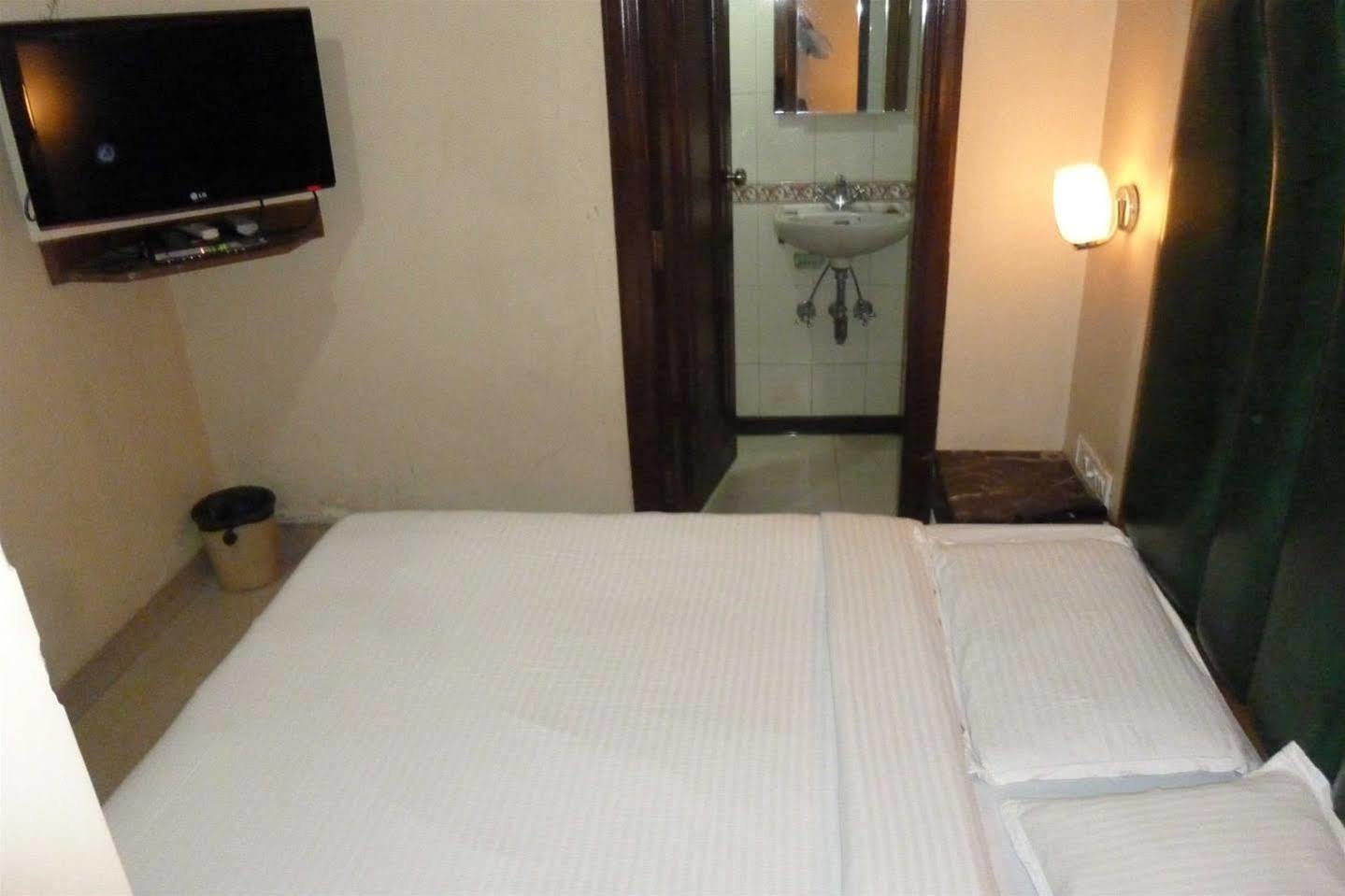 Hotel Park Shilton 뭄바이 외부 사진