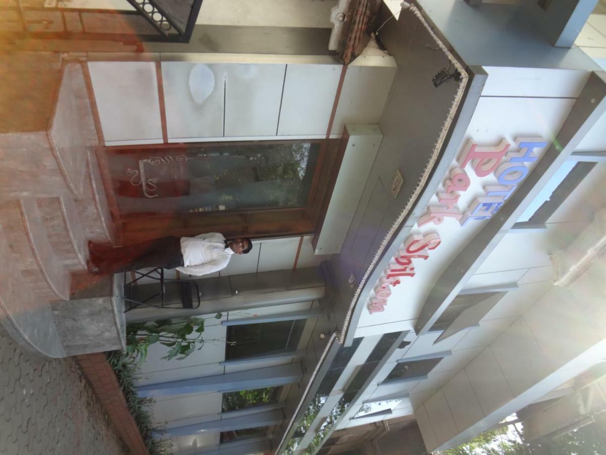Hotel Park Shilton 뭄바이 외부 사진